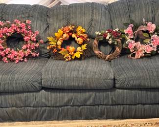 Floral wall decor