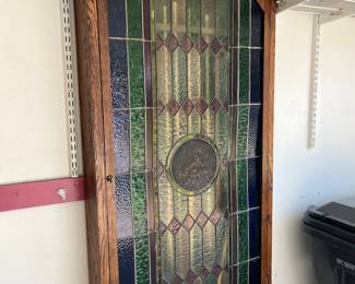Stain Glass Pool Que Wall Mount Cabinet