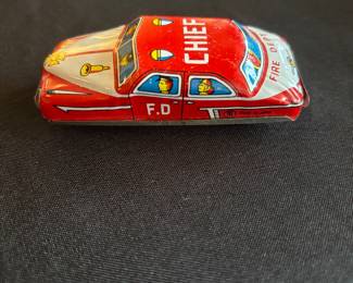 Vintage Metal Car (small)