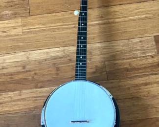 050 Kay Banjo