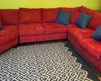 546 Havertys Sectional