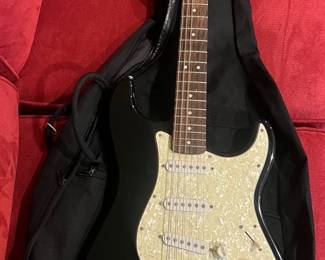 056 Squire Strat