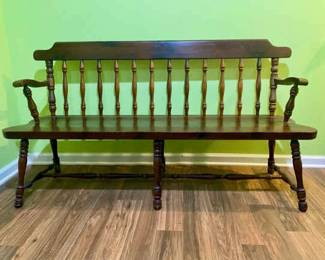 500 Vtg. Windsor Style Bench