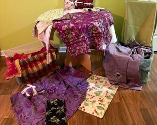 501 Table Linens  Drapes 
