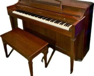 522 Baldwin Piano