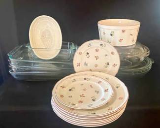 228 Classic Bakeware  More