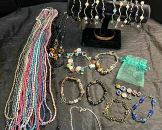 560 Beads  Bracelets