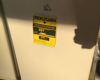 Small fridge great for college dorm $50