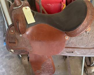 Saddle