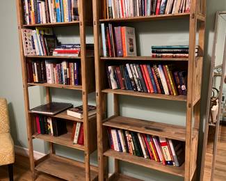 2 Bookshelves