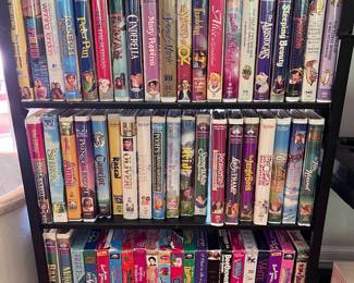 VHS - lots of Disney Classics