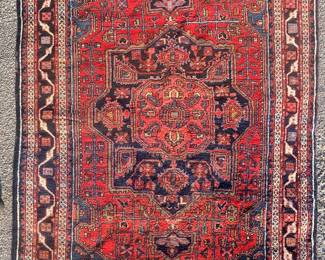 1930s Hamadan Persian rug. Mint condition. 4'6" x 7'.