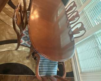 A beautiful dinning table
$250 or OBO