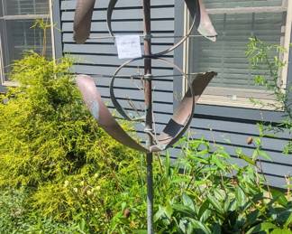 204	Lawn Sculpture	18 diameter, 71 tall