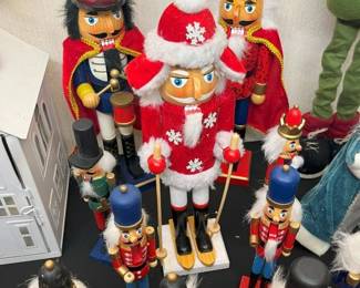 6097 Nutcracker Selectionmin