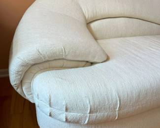 6097 Carsons Sectional Sofa Upholstery Detailmin