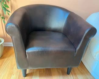 6097 Faux Leather Club Chairmin