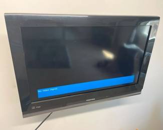 6097 Toshiba 26In. LCD TV Monitormin