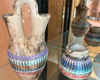 6097 Navajo Vintage Horse Hair Etched Potterymin