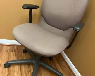 6097 HON Upholstered Office Armchairmin
