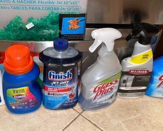 Assorted Cleaning Chemicals (Most Are Brand New Or Still Full!)