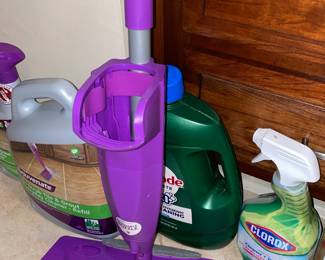 Assorted Cleaning Chemicals (Most Are Brand New Or Still Full!)