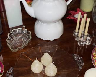 White Teapot W/ Bottom Warmer