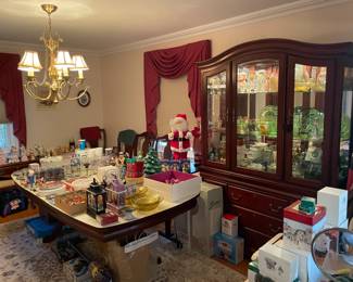 Estate Sale Room Overview