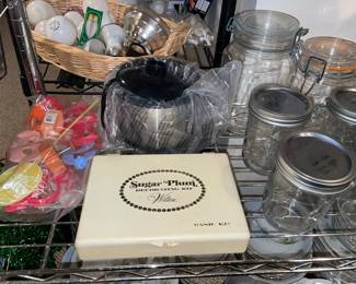 Vintage Wilton Decorating Kit