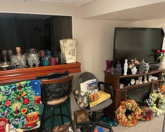 Estate Sale Room Overview