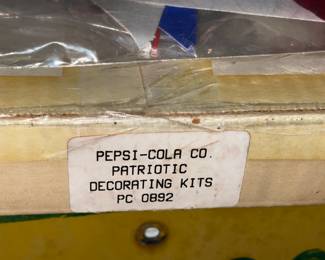 RARE Vintage Pepsi-Cola Patriotic Decorating Kit (Contents Still SEALED!)
