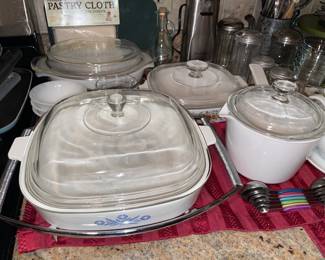 Vintage Corningware Bowls W/ Lids