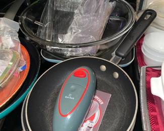 Assorted Kitchenware (Coffee Mugs, Glassware, Bakeware, Dishes, Etc.)