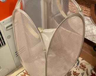 Folding Hamper