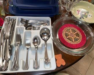 Assorted Kitchenware (Coffee Mugs, Glassware, Bakeware, Dishes, Etc.)