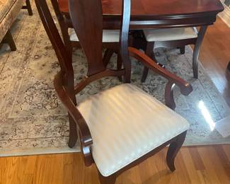 Large Dining Room Table W/ 2 Leaves, 8 Chairs, & Table Pads