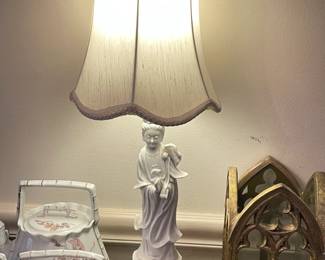 Quan Yin Lamp