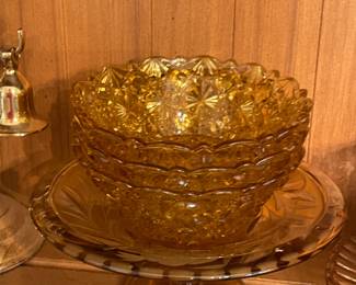 Amber Daisy Button Bowls