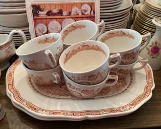 English "Colonial Quail" Ironstone Dinnerware Set