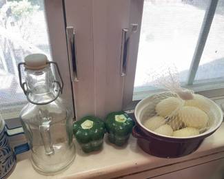 Assorted Kitchen Contents (Bakeware, China, Glassware, Etc.)