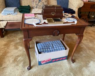 Wooden Accent End Table W/ Pull Out Sides