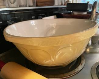 Large Pottery Mixing Bowl