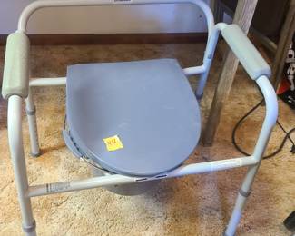 Guardian medical portable commode