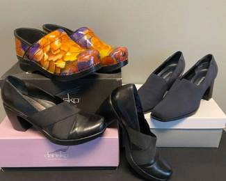 Dansko Worthington Clogs  Heels
