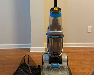 Bissell carpet cleaner with accessories 