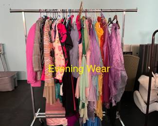 Costumes Evening Wear