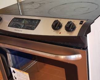 Frigidaire oven