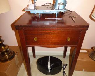 Vintage White Sewing Machine with Cabinet