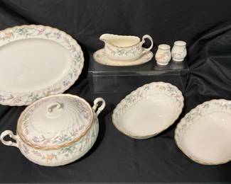 Noritake Brookhollow Serving Set