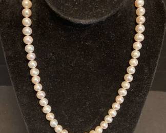 Cultured Pearl Necklace